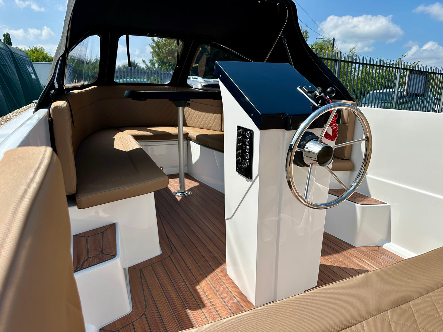 Maxima 490 XL Powered by Honda BF20 LRTU 20hp