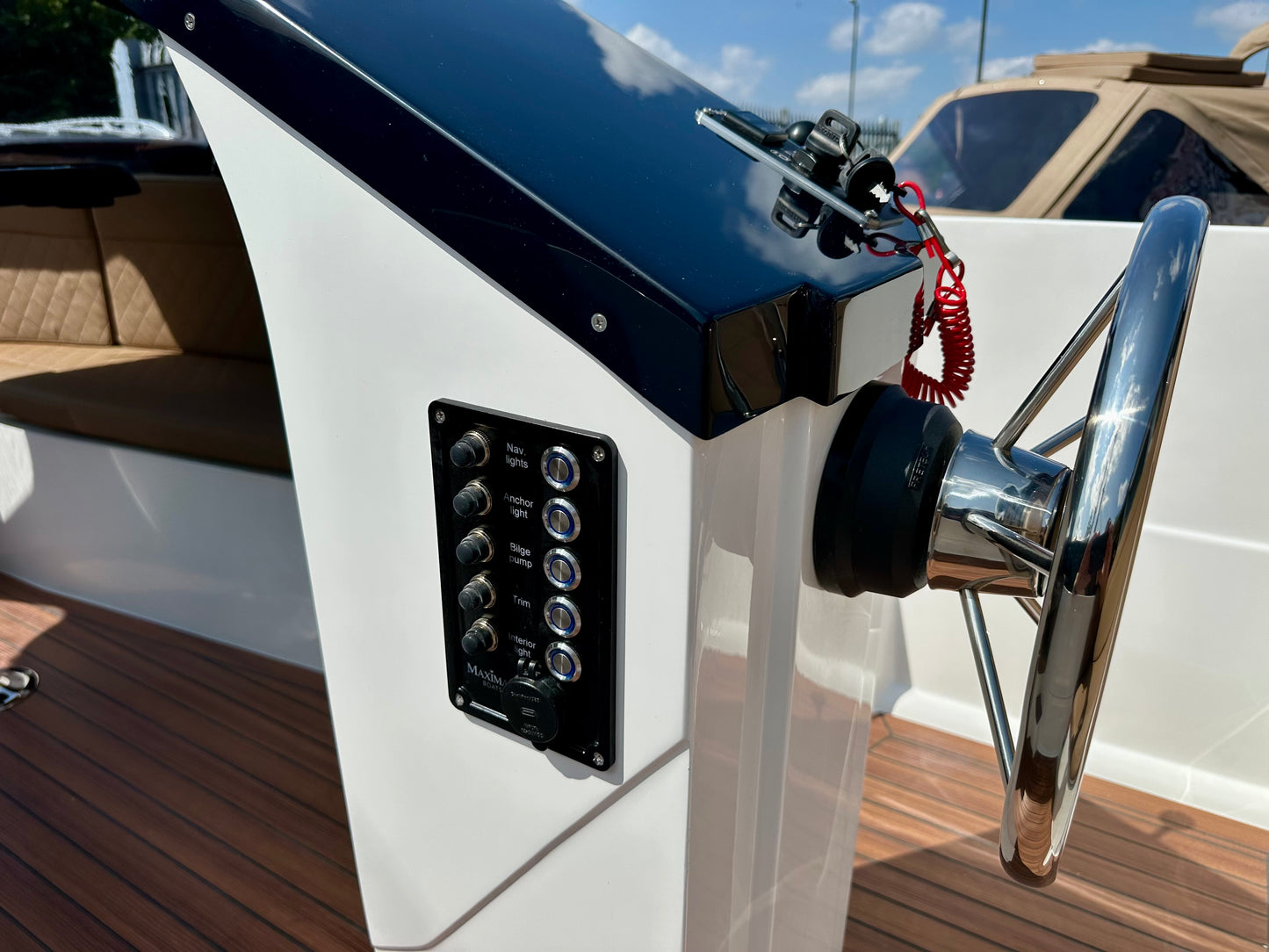 Maxima 490 XL Powered by Honda BF40 LRTU 40hp
