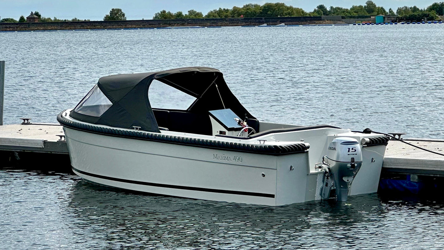 The Maxima 490 - Base Boat Build from