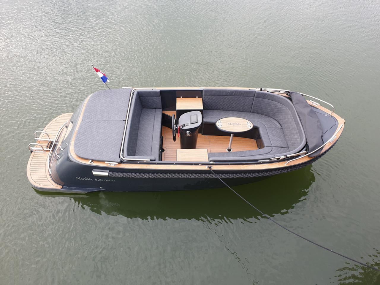 The Maxima 620 Retro MC - Base Boat Build from