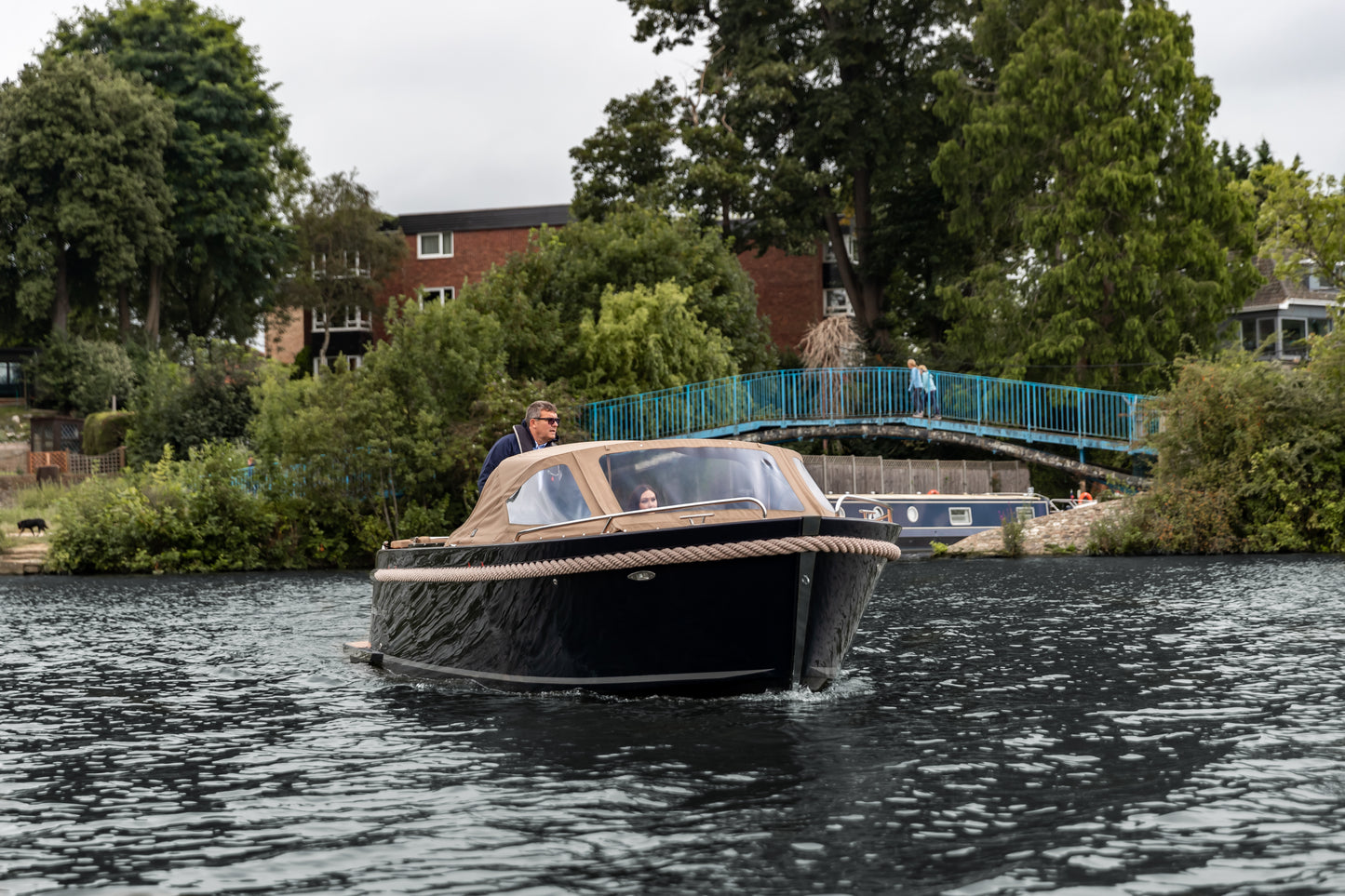 The Maxima 720 Retro - Base Boat Build from