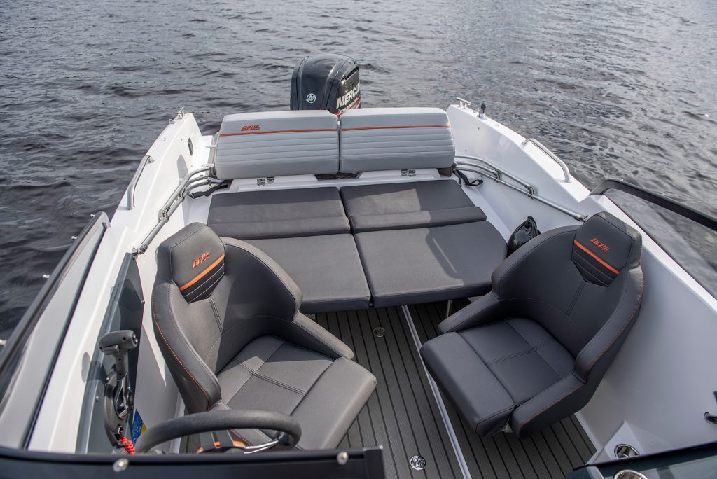 Bella 500BR Sports Boat powered by mercury F60 ELPT EFI 60hp