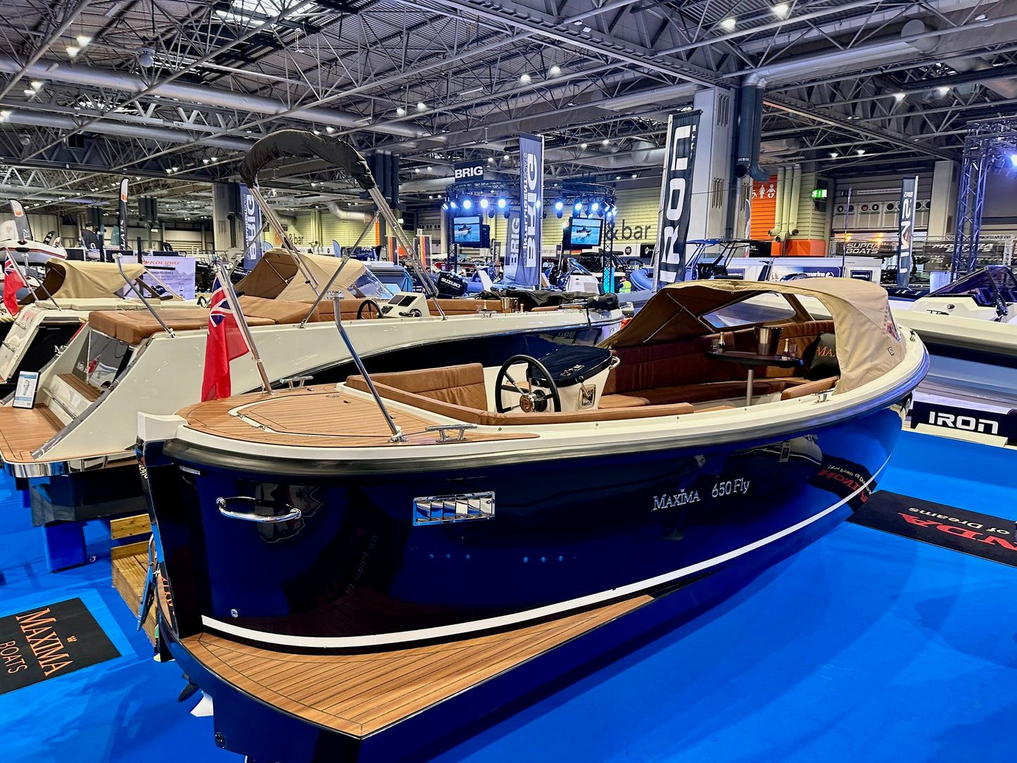 Reserved - New Factory Stock Available - Maxima 650 Flying Lounge Powered by Honda BF100 VTEC 100hp In Stock Now