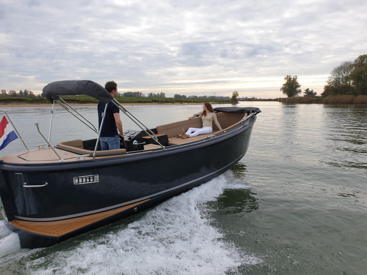 Maxima 650 Flying Lounge Powered by Honda BF50 LRTU 50hp In Stock Now