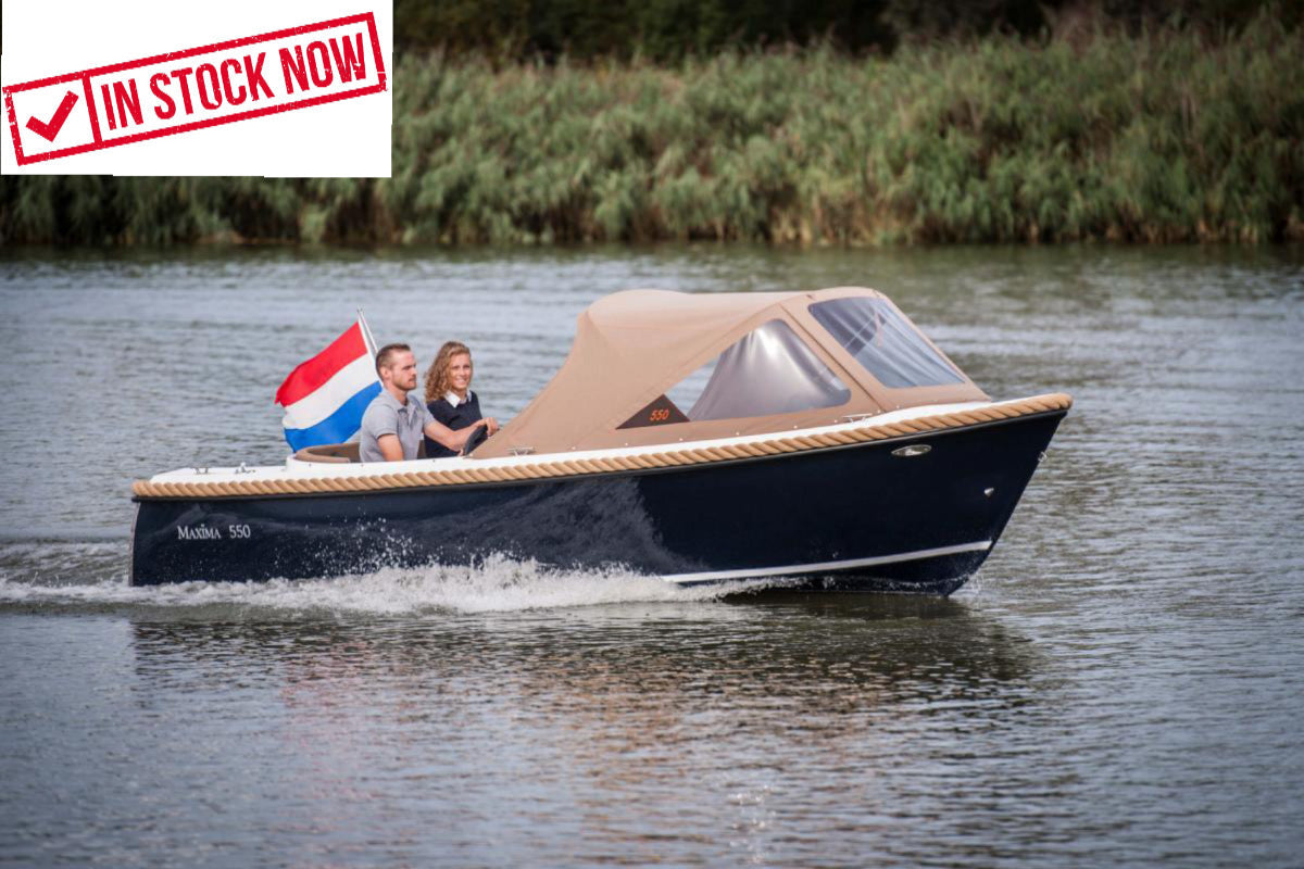 Maxima 550 Boat powered by Honda BF15 15hp In Stock Now