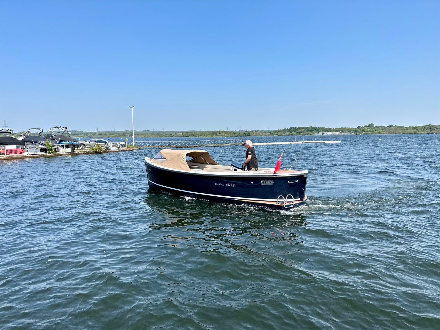 650 Flying Lounge Powered by Honda BF20 LRTU 20hp In Stock Now