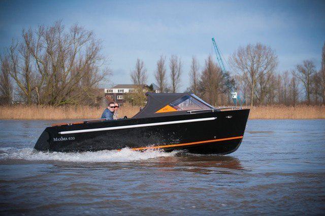 The Maxima 630 - Base Boat Build from