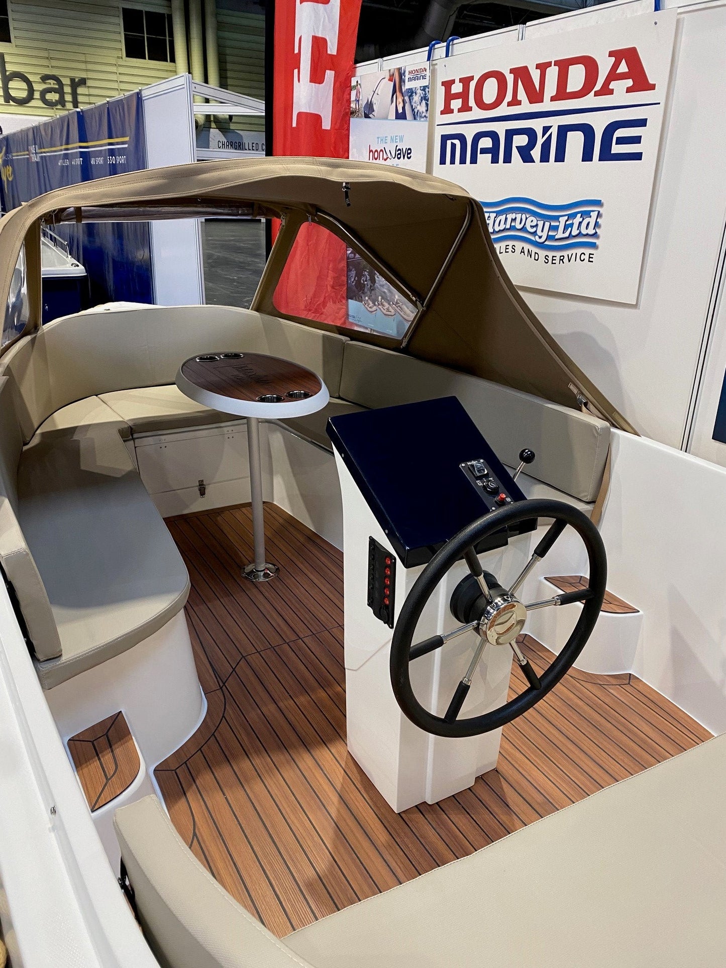 Maxima 550 Boat powered by Honda BF15 15hp In Stock Now