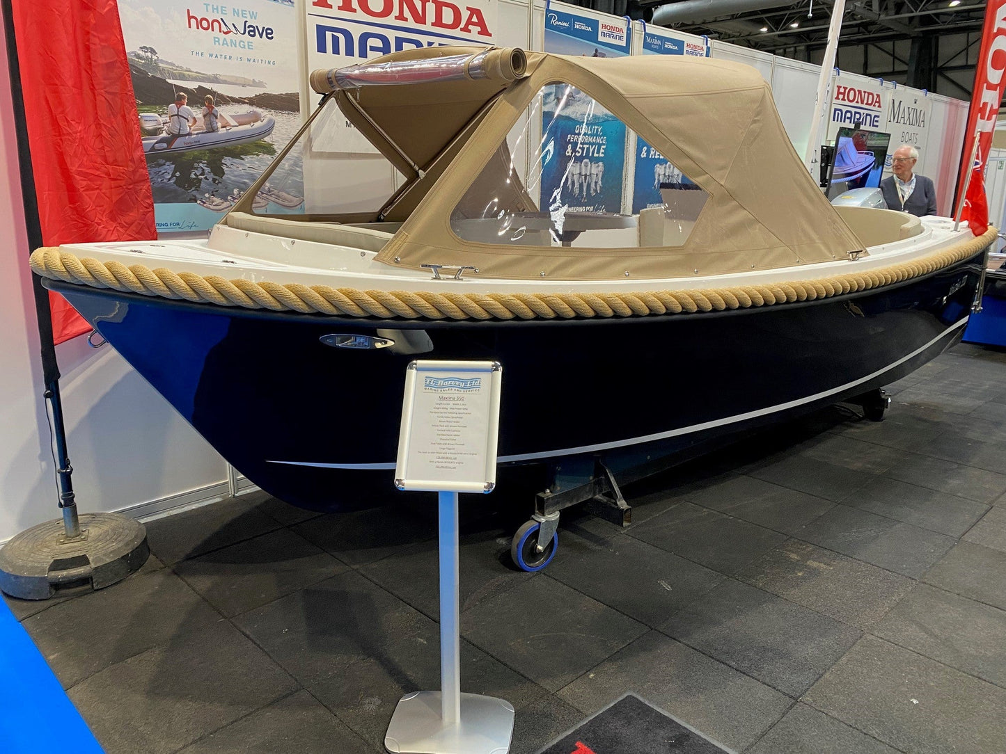 Maxima 550 Boat powered by Honda BF15 15hp In Stock Now