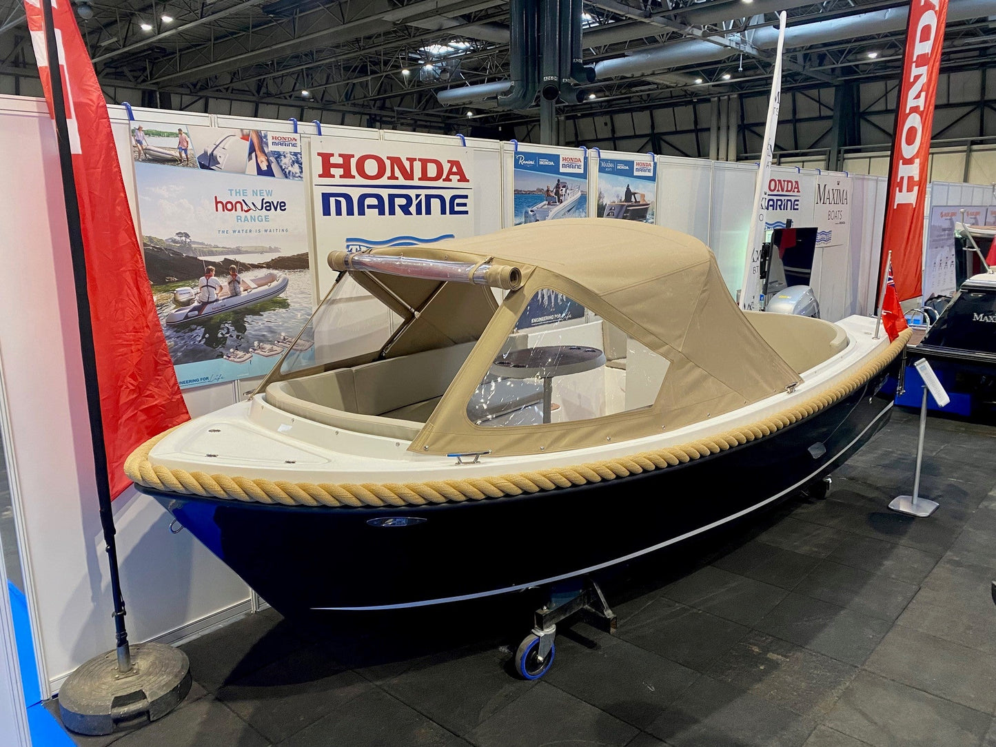 Maxima 550 Boat powered by Honda BF15 15hp In Stock Now