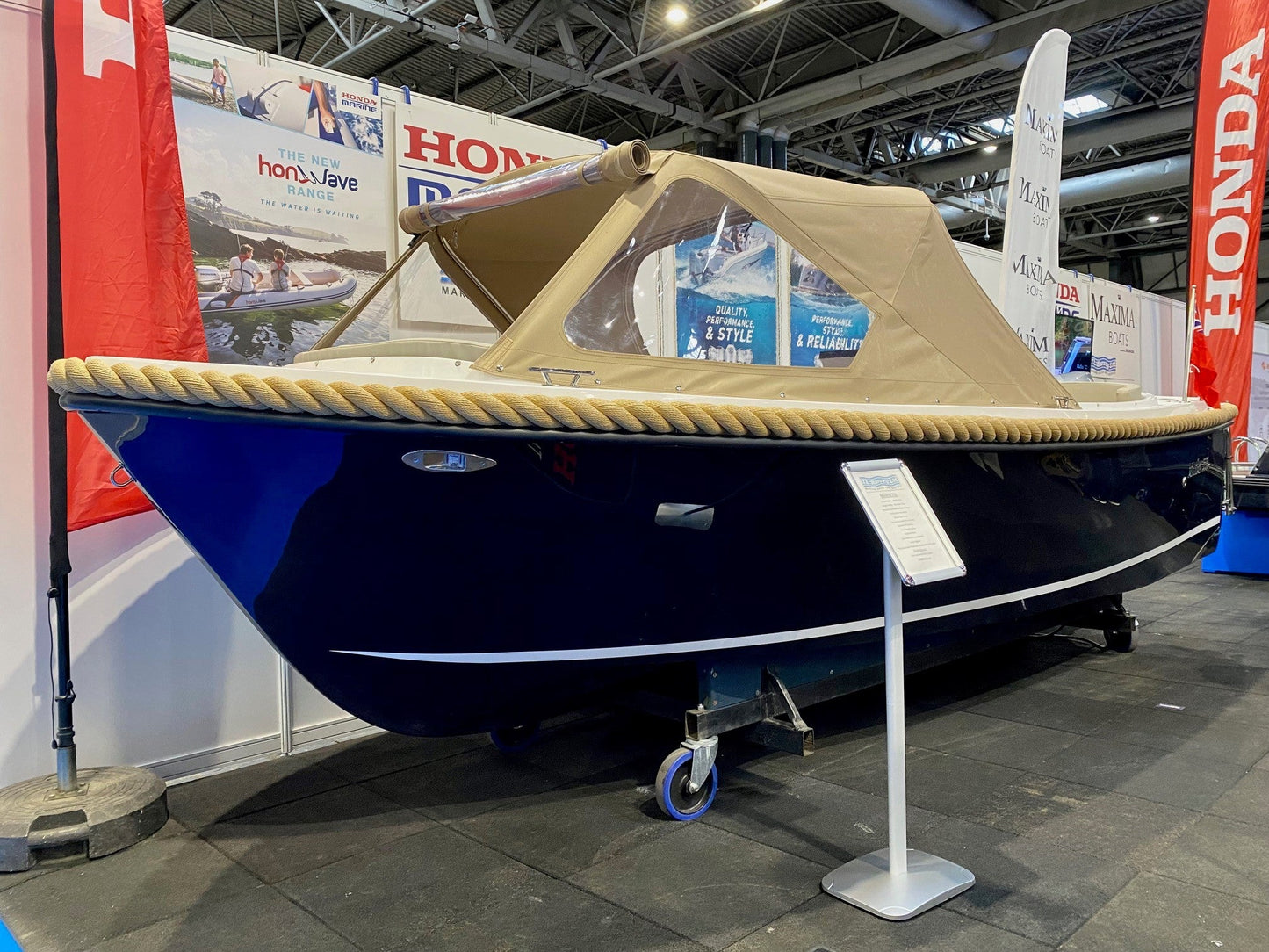 Maxima 550 Boat powered by Honda BF15 15hp In Stock Now