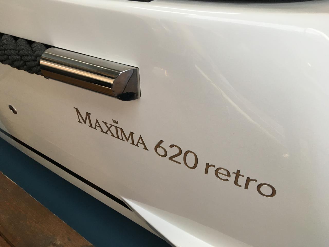 The Maxima 620 Retro - Base Boat Build from