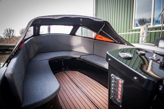 The Maxima 485 - Base Boat Build from