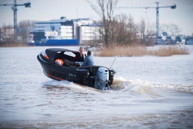 The Maxima 485 - Base Boat Build from