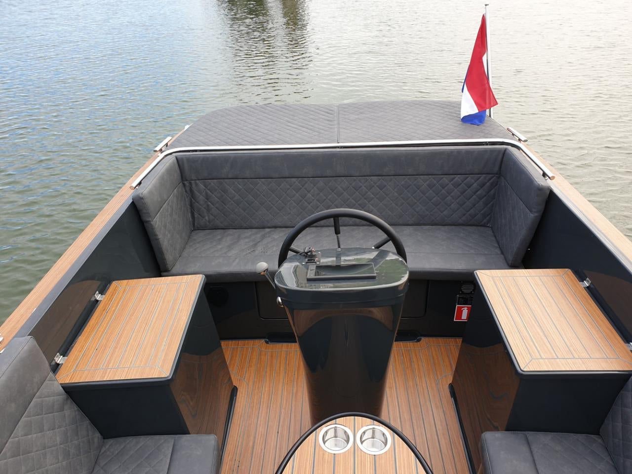 The Maxima 620 Retro MC - Base Boat Build from