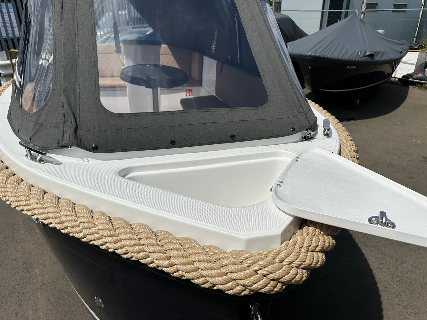 Maxima 490 XL Powered by Honda BF40 LRTU 40hp