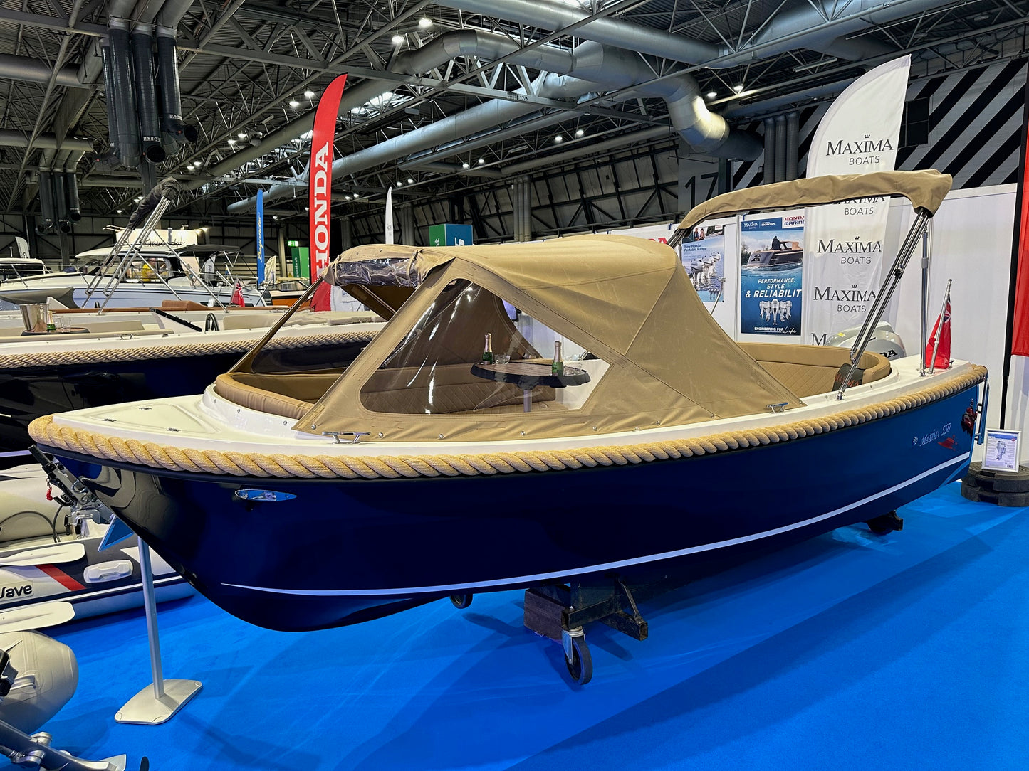 Maxima 550 Boat powered by Honda BF50 50hp In Stock Now