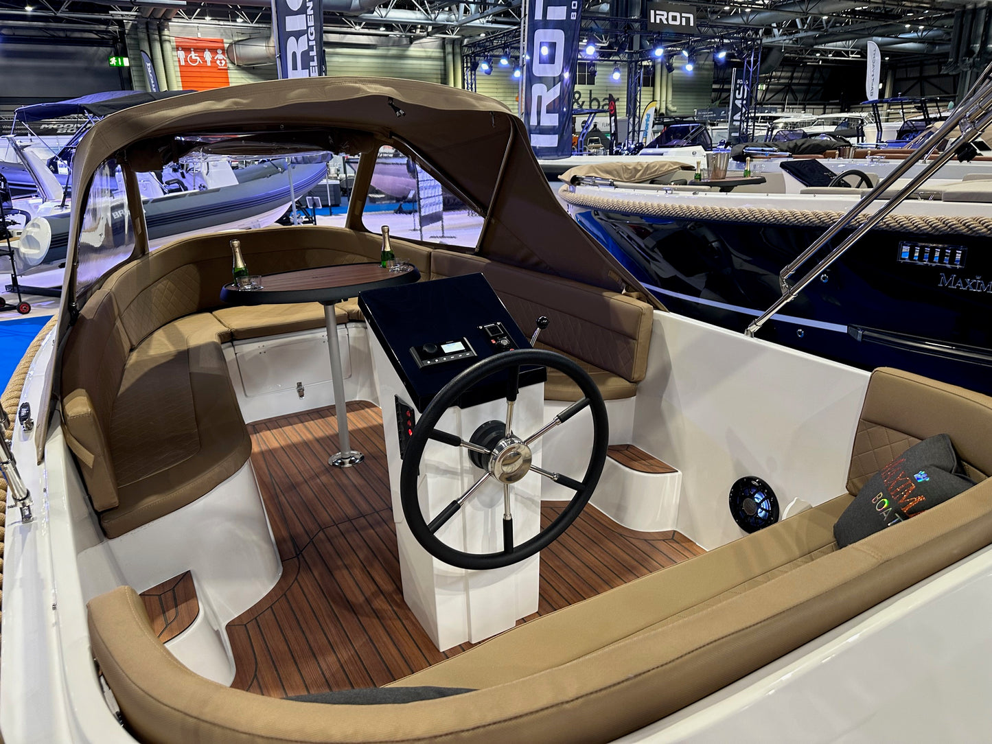 Maxima 550 Boat powered by Honda BF50 50hp In Stock Now