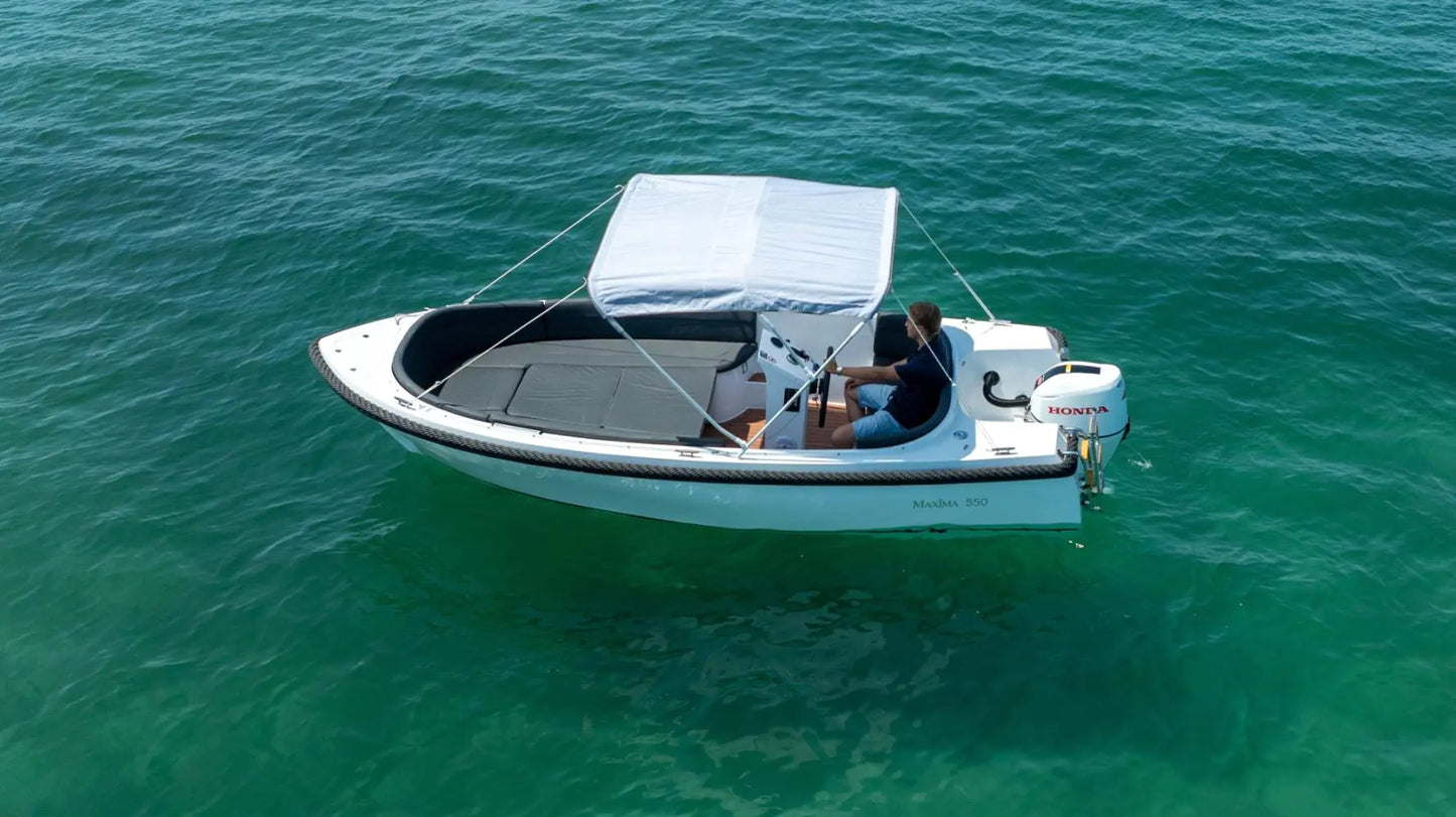The Maxima 550 - Base Boat Build from