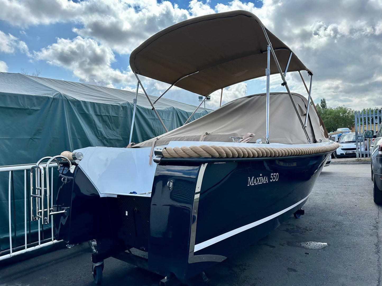 Maxima 550 Boat powered by Honda BF40 40hp In Stock Now