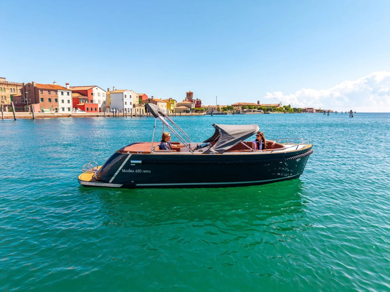 The Maxima 620 Retro MC - Base Boat Build from