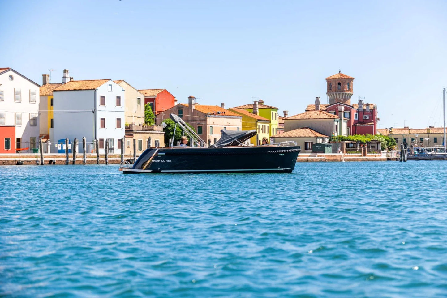 The Maxima 620 Retro MC - Base Boat Build from