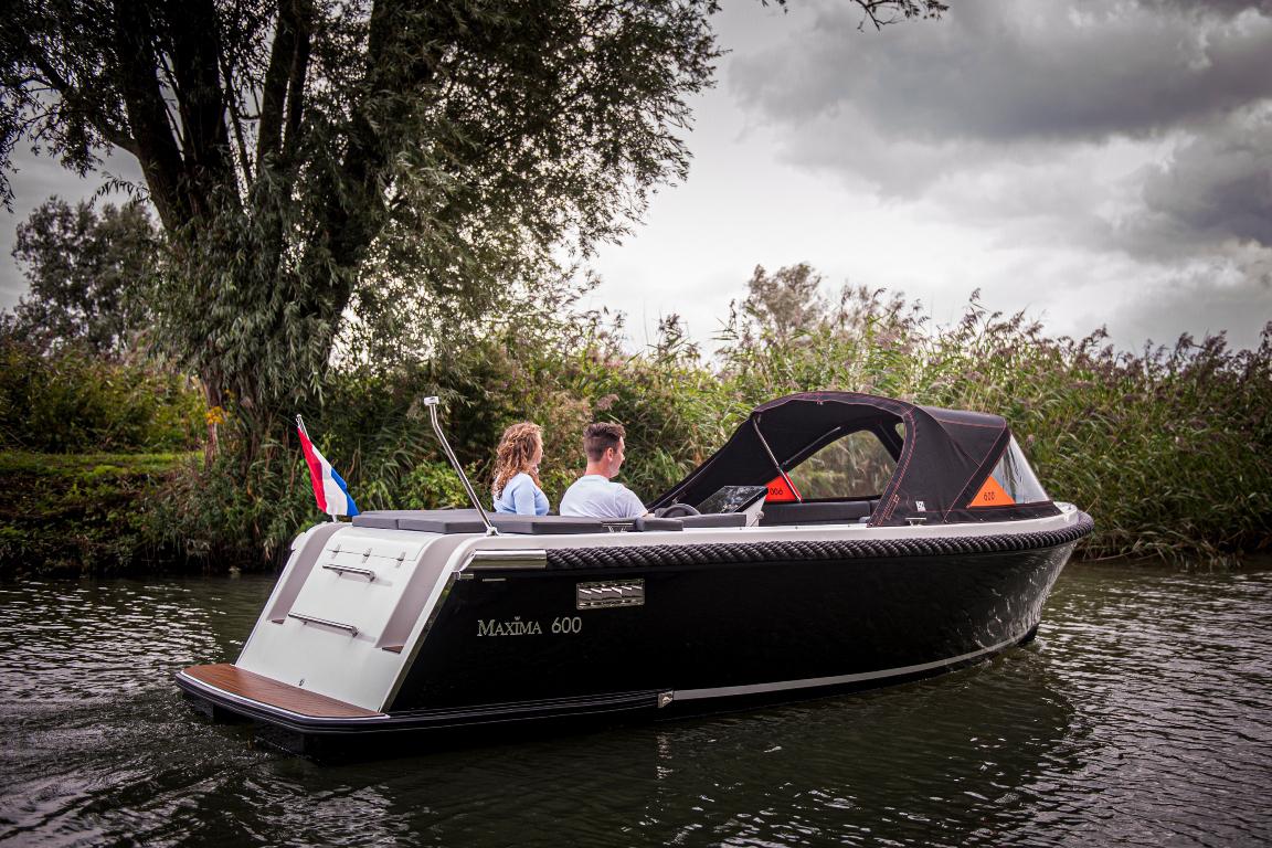 Maxima 600 Boat Powered by Honda BF20 20hp in stock now